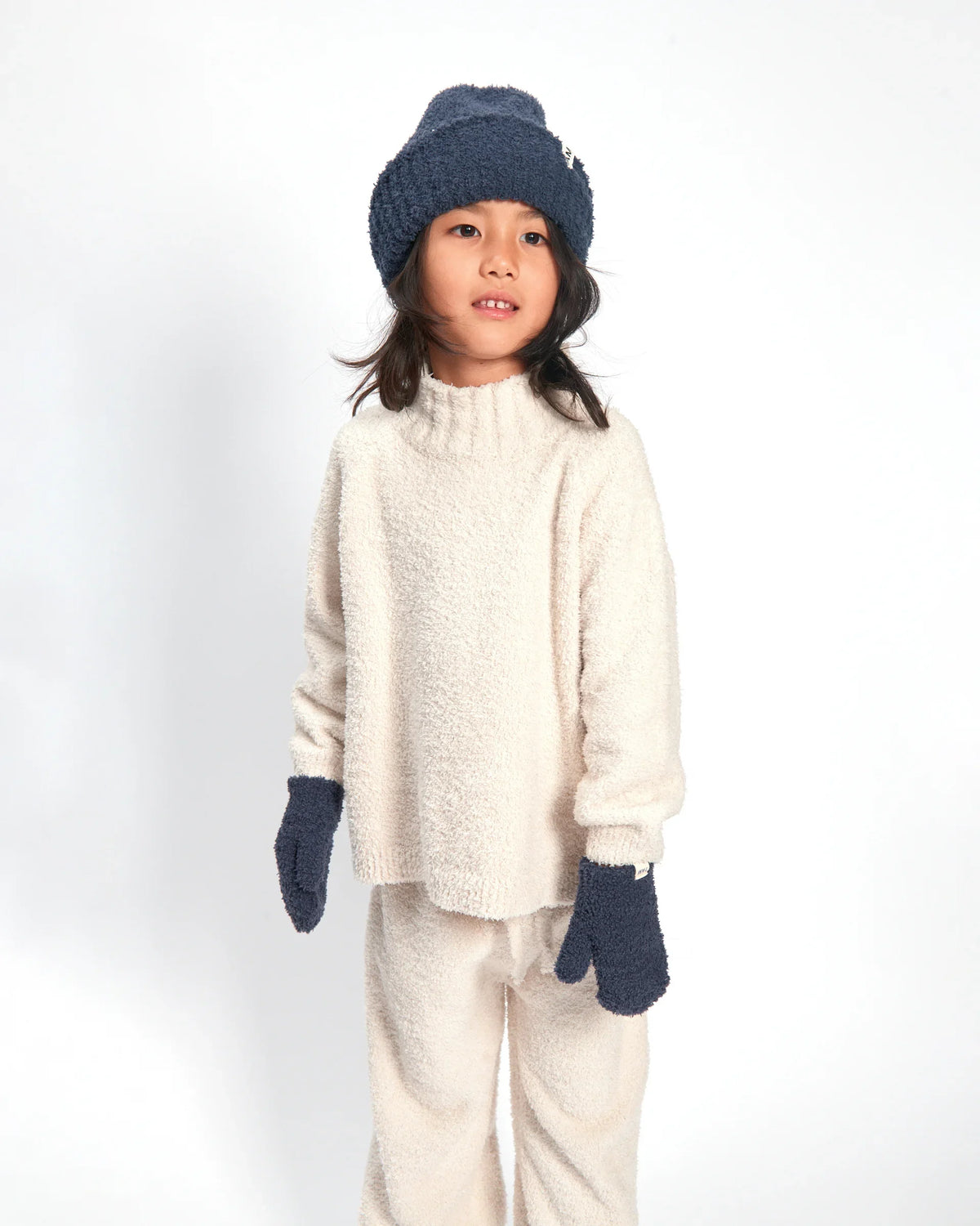 Fuzzy Mittens - Navy