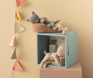 Sleeping kitten plush, Small - Cream peach | Maileg