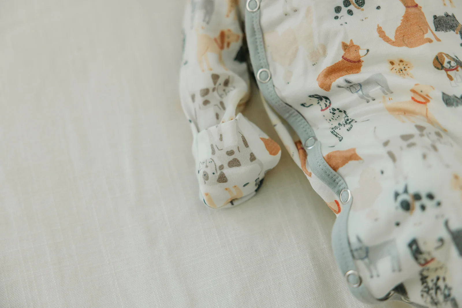 Rufus Newborn Knotted Gown
