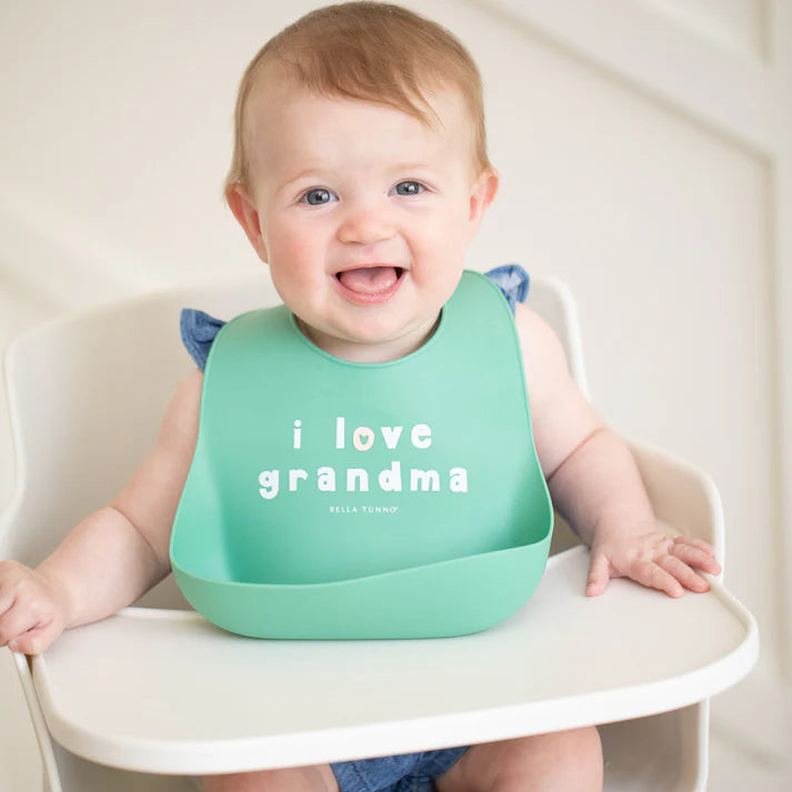I Love Grandma Wonder Bib