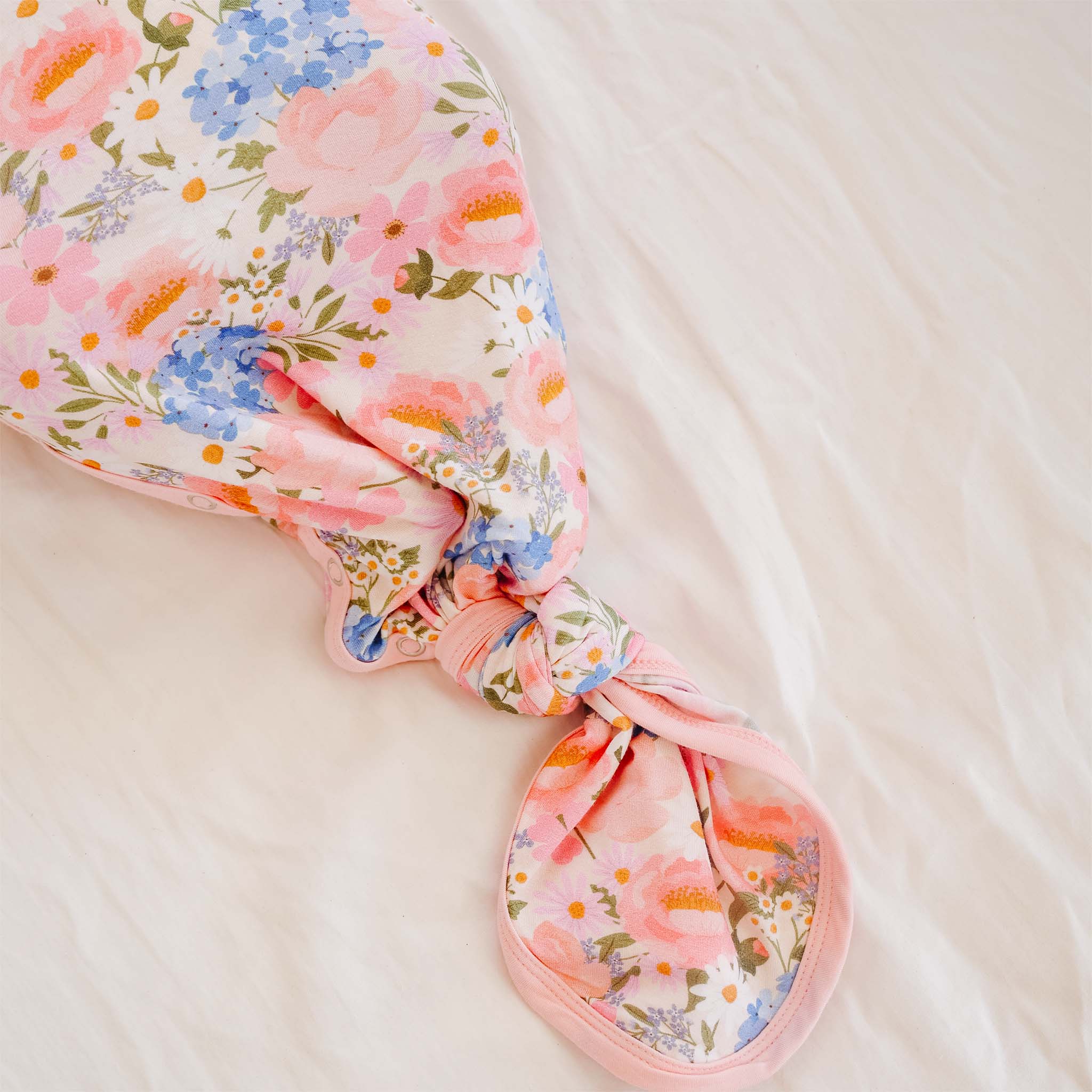 Penelope Newborn Knotted Gown