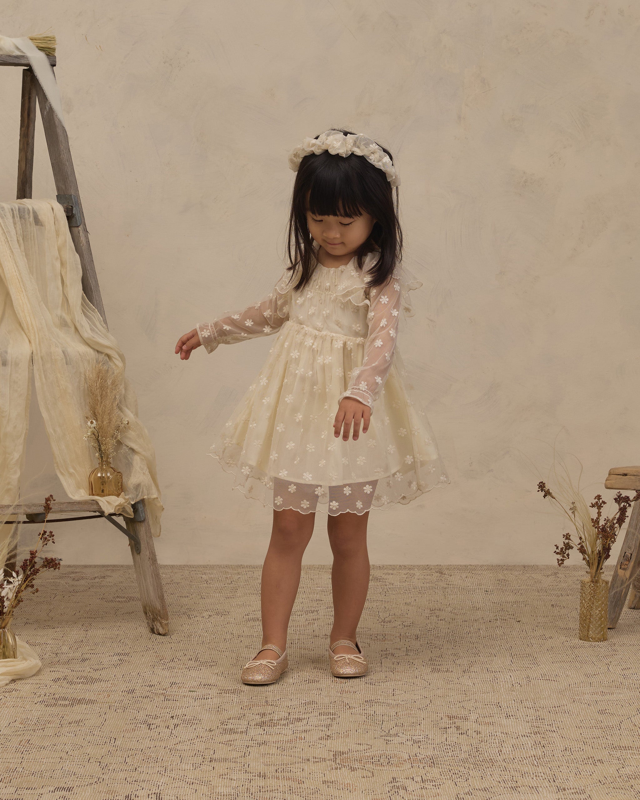 Celine Dress - Embroidered Daisy