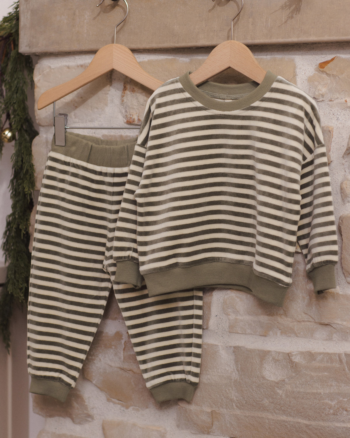 Velour Relaxed Sweatshirt || Spruce Stripe