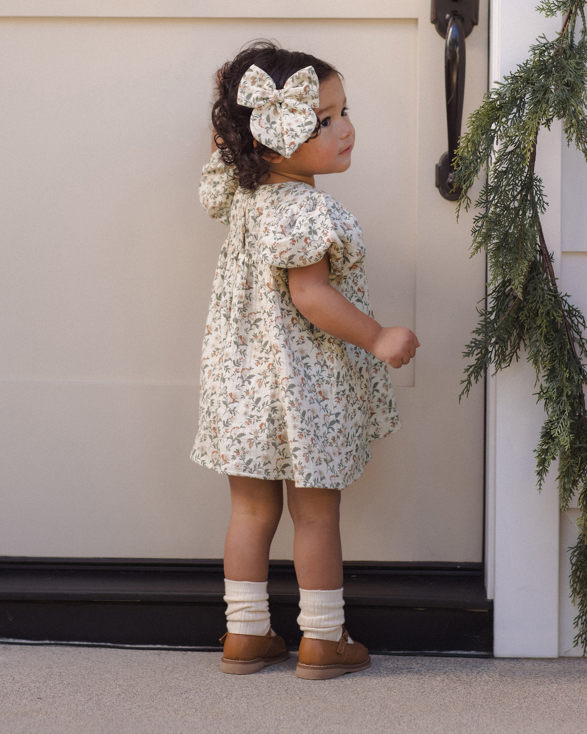Bow || Holiday Floral