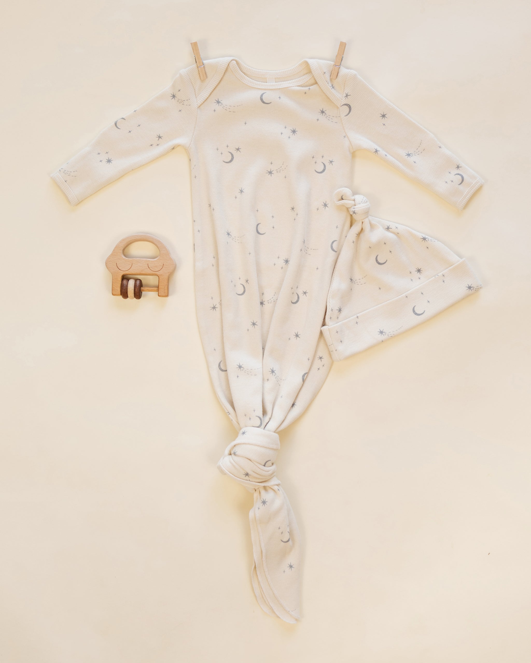 Knotted Baby Gown + Hat Set || Celestial