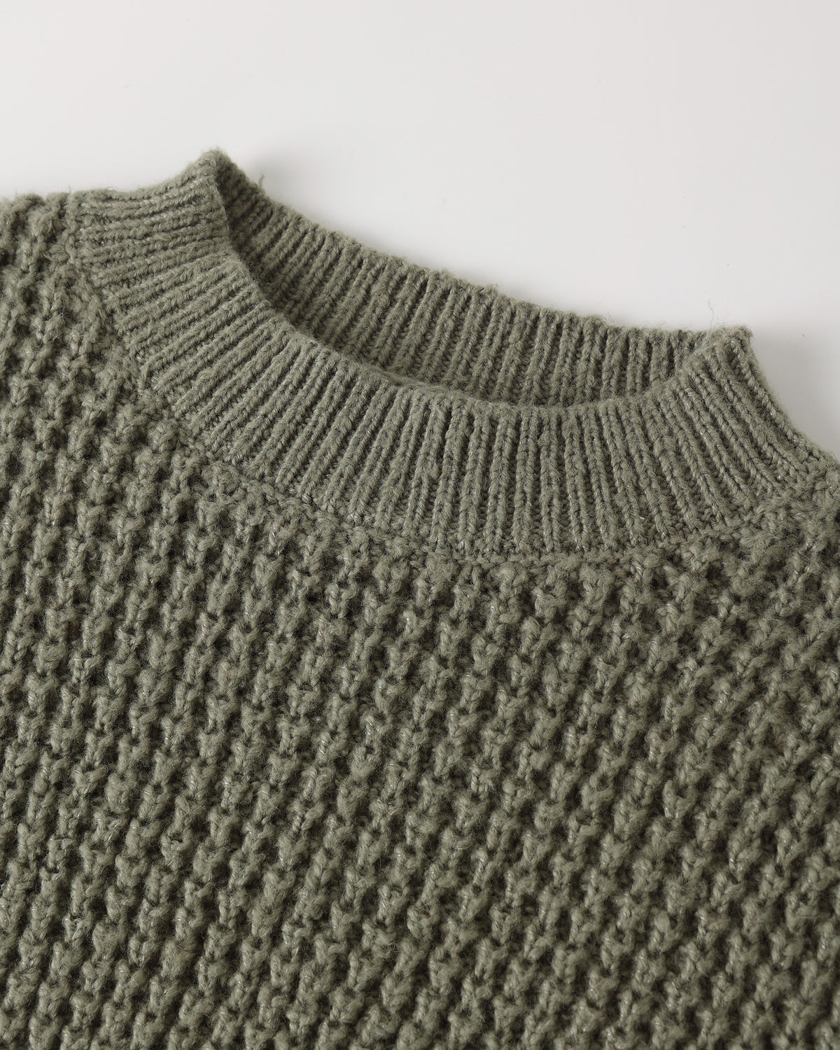 Chunky Knit Sweater || Spruce