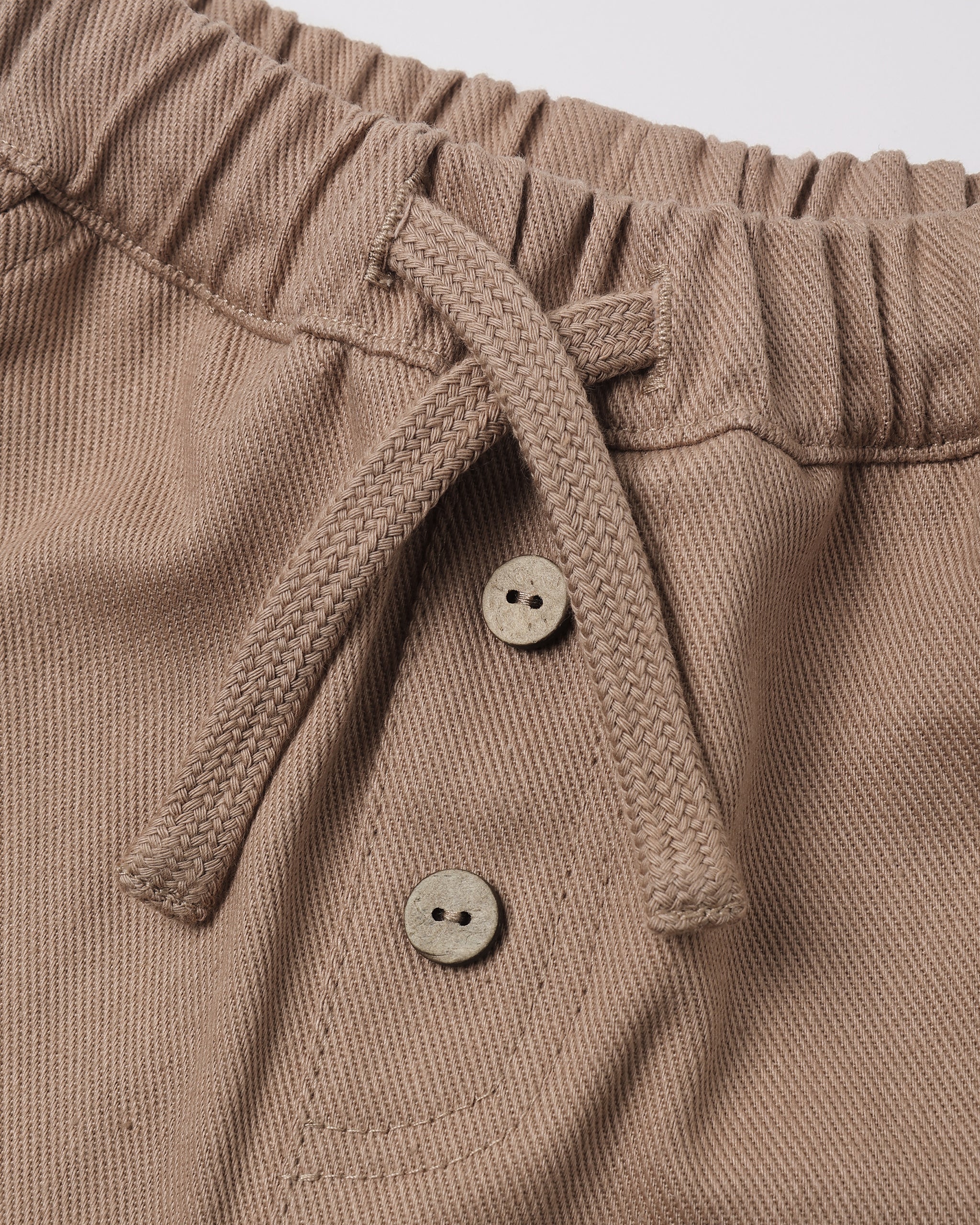 Giovanni Pant || Almond