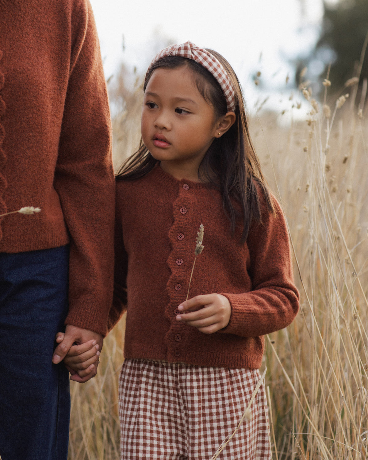 Scallop Cardigan || Brick