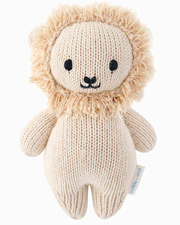 Cuddle + Kind Baby Baby lion