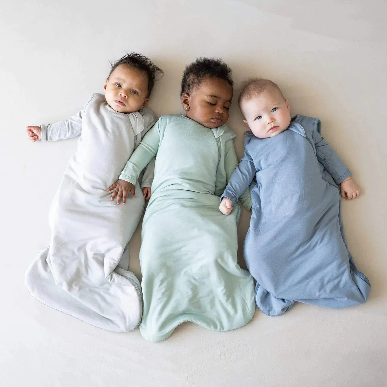 Kyte Baby Sleeping Sleep Bag in Slate