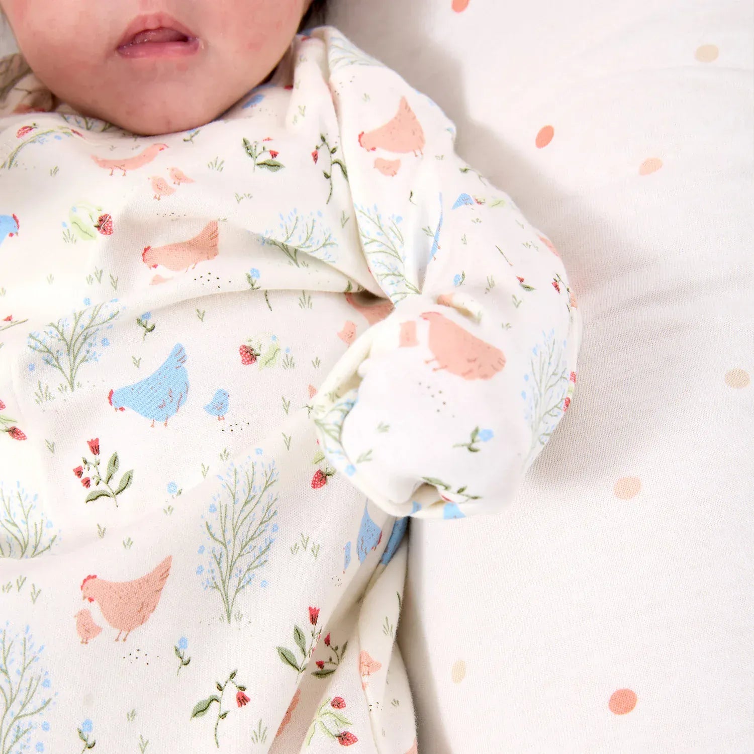 Magnetic Me Baby Newborn-3m Chicken Tender Organic Cotton Gown + Hat