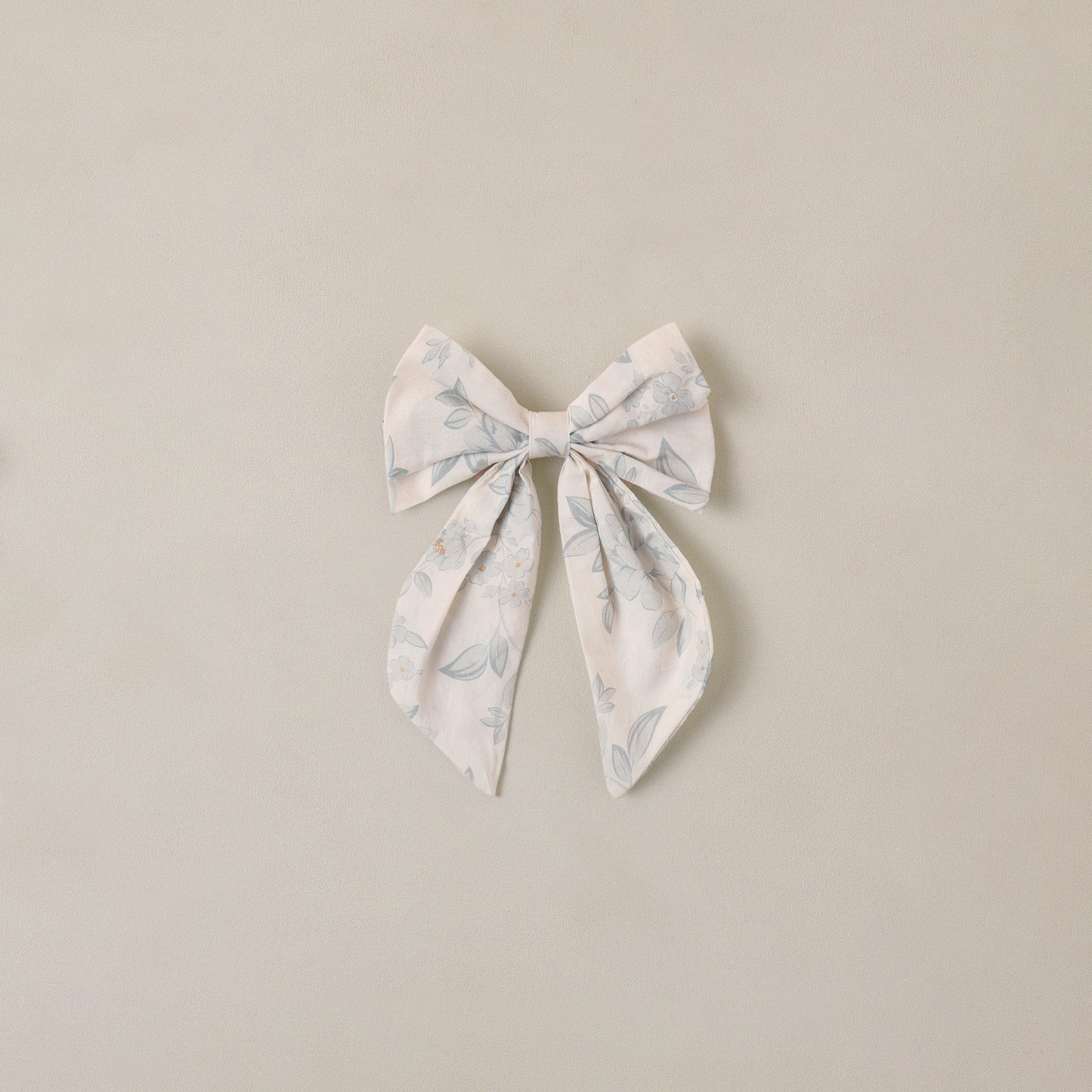 Noralee Everly Bow | Mist English Rose