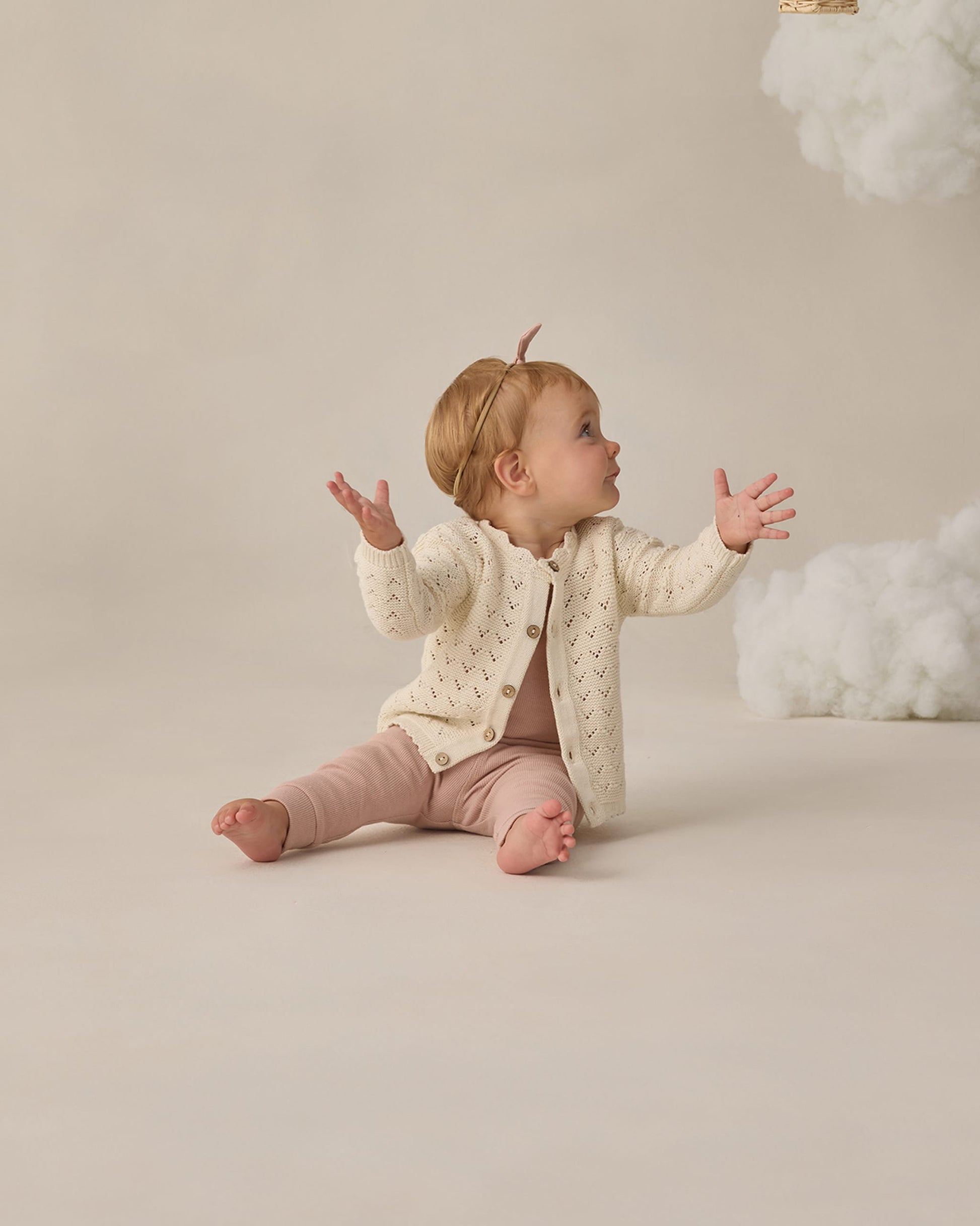 Quincy Mae Baby Scalloped Cardigan || Natural