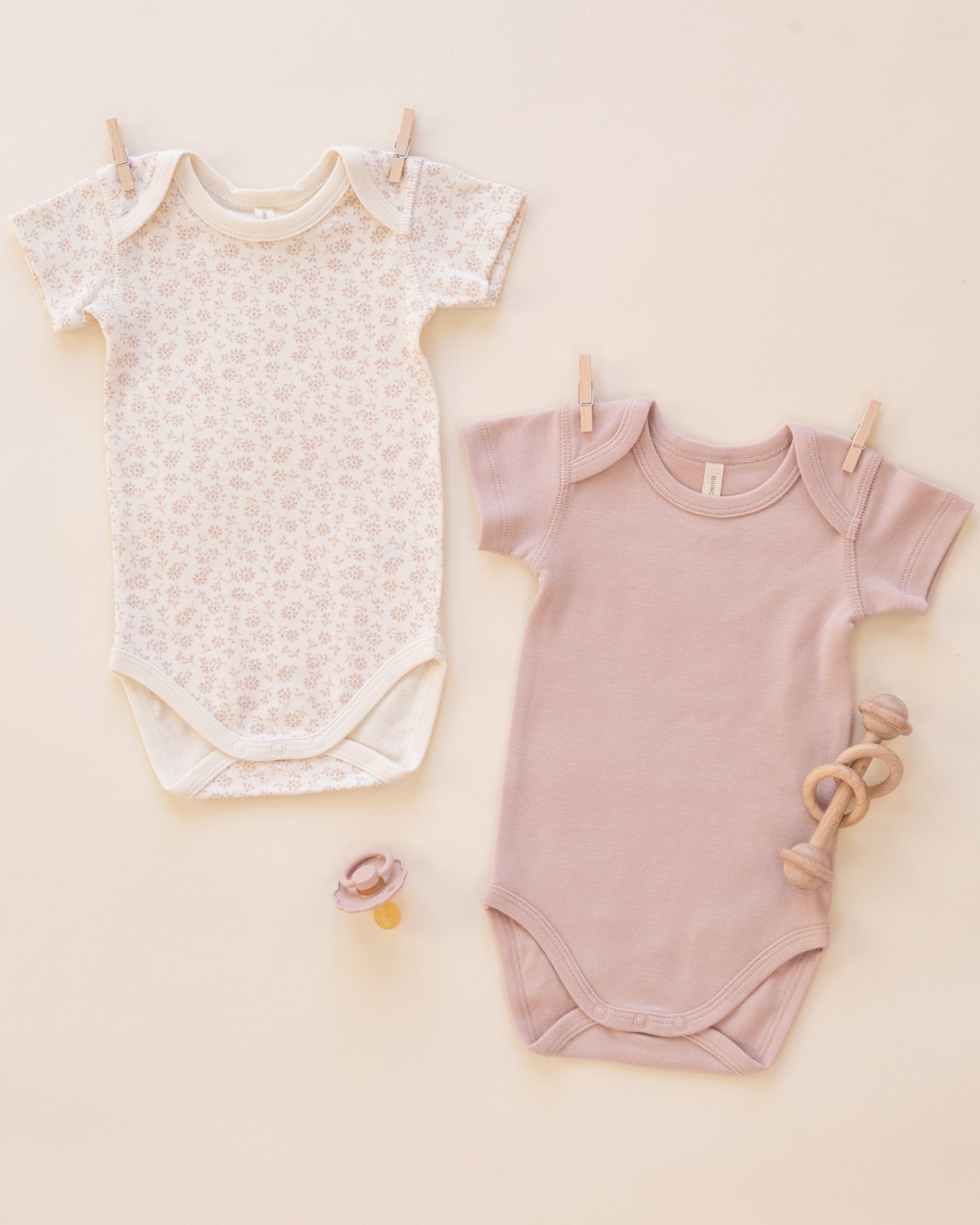 Quincy Mae Baby Short Sleeve Bodysuit Pack || Ditsy, Blush