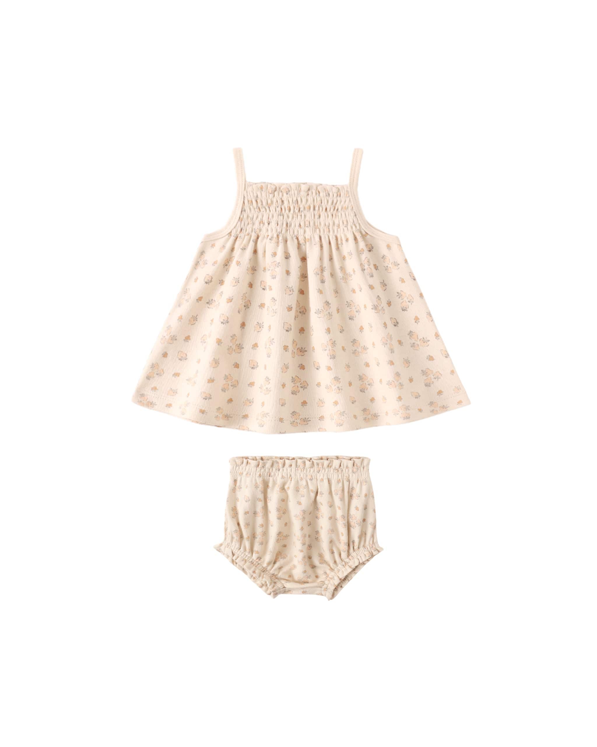 Quincy Mae Baby Smocked Tank + Bloomer Set Strawberries